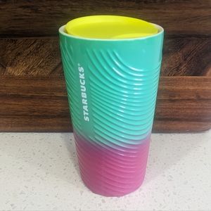 NWT Pink Aqua Textured Waves ceramic travel mug